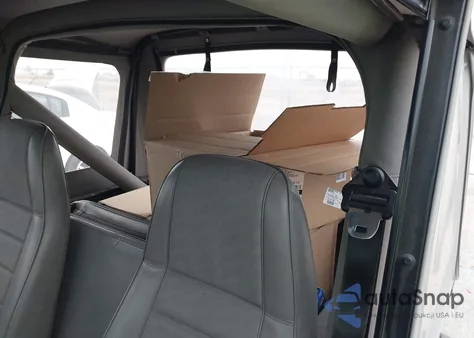 1988 Jeep Wrangler из США, поврежденный, VIN 2BCCV81J3JB543414